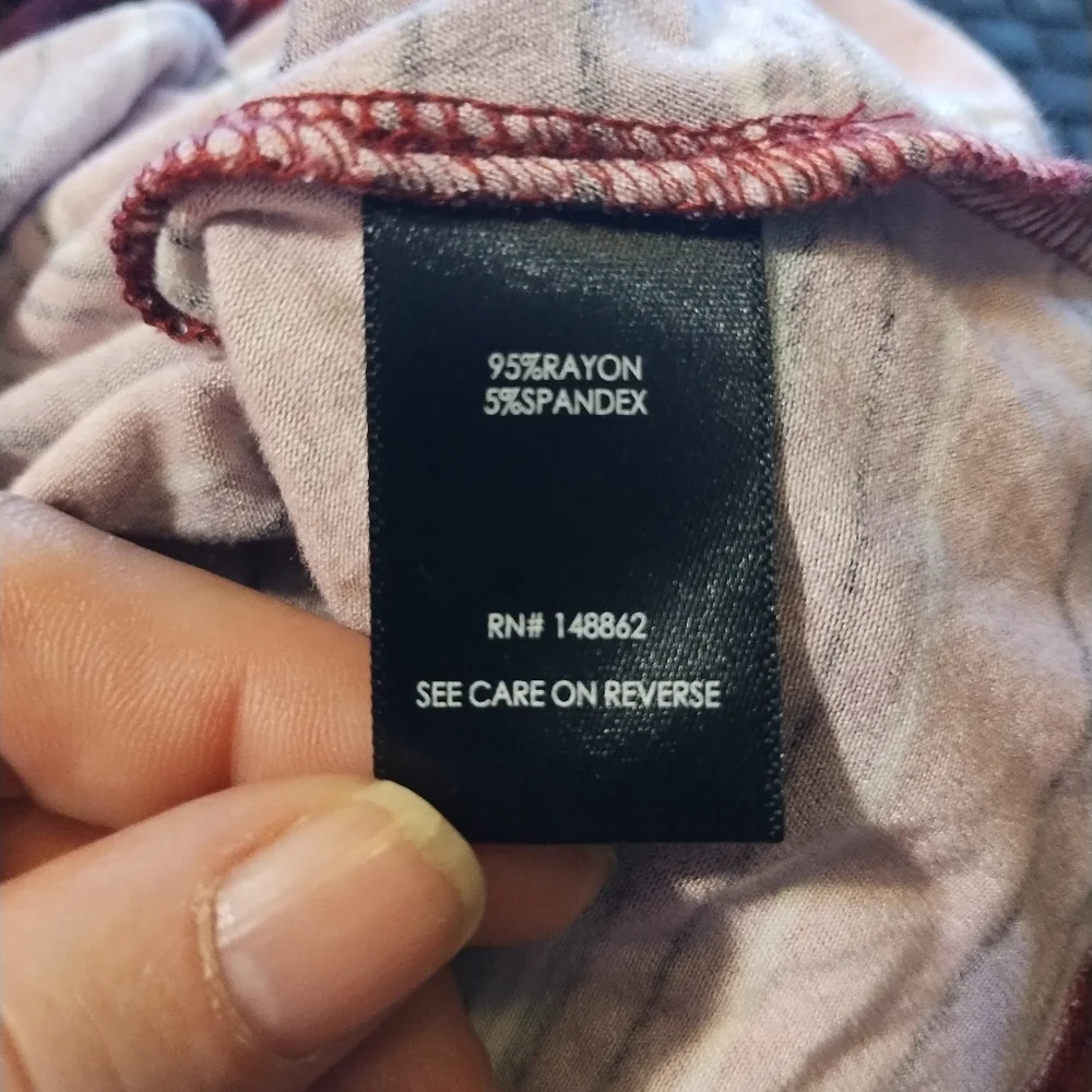 Torrid Size 6 Mini Super Soft Trapeze Dress, Burgundy & White Chevron St… - Picture 5 of 7